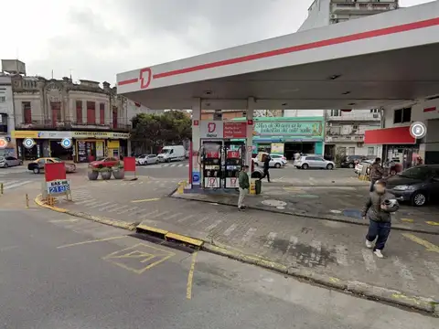 Fondo Comercio en Venta con 5 cocheras