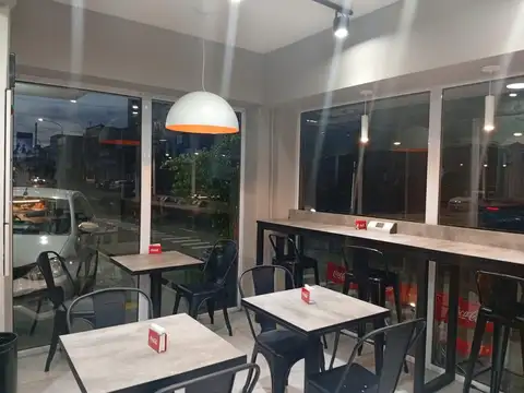 Fondo Comercio en Venta con 5 cocheras