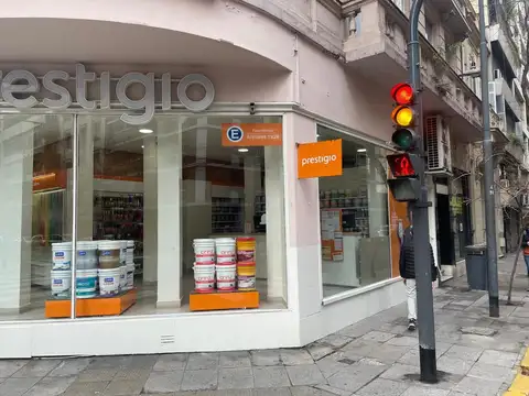 Local en Venta en Recoleta, USD 700.000