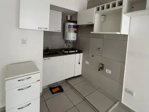 Entre Rios 400, Piso 06