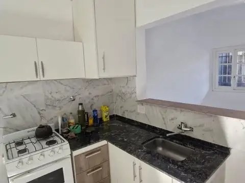 Depto Tipo Casa 3 ambientes con 2 baños