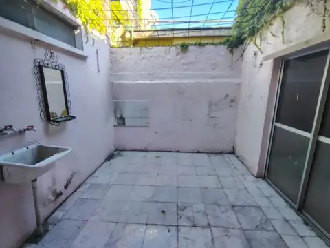 Depto Tipo Casa 3 ambientes con 1 baño