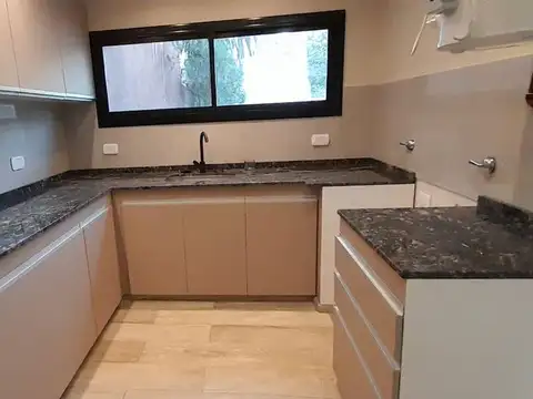 Casa en Venta en Chascomus, USD 130.000