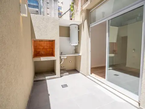 Luis Maria Campos 1300