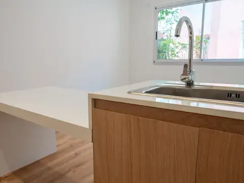 Luis Maria Campos 1300