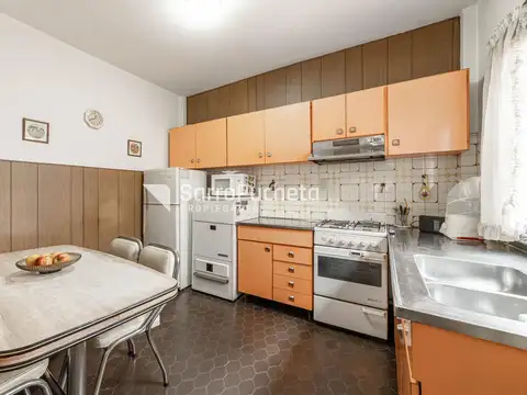 Depto Tipo Casa en Venta con 1 cocheras