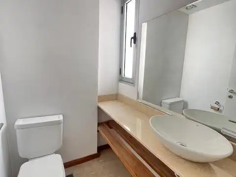 Departamento 3 ambientes con 3 baños