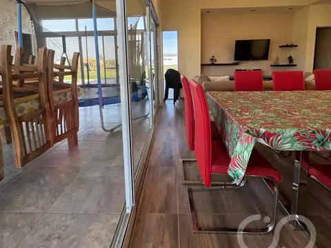 Propiedad de 7 ambientes en Venta ubicada en barrio Tiempos de Canning