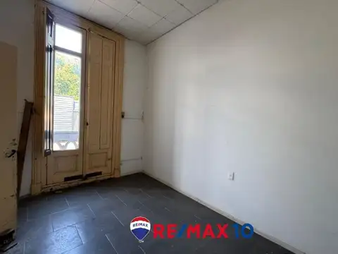 PROPIEDAD CON EXCELENTE POTENCIAL COMERCIAL