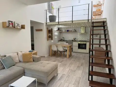 Depto Tipo Casa en Venta en San Isidro Centro, USD 180.000