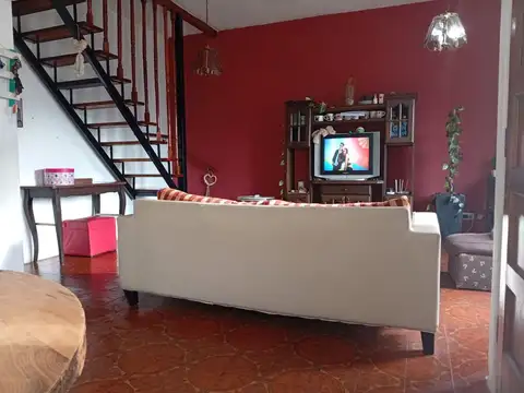 Casa en Venta en El Palomar, USD 95.000