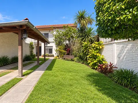Casa en Venta en Villa Ballester, USD 145.000