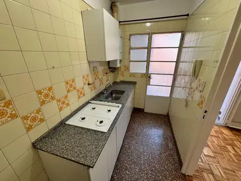 Departamento en Alquiler en Villa Ballester, $ 600.000