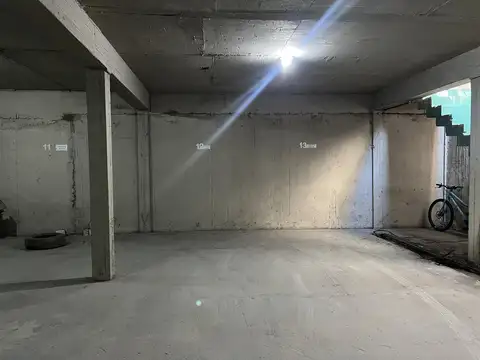 VENTA de Cochera Cubierta | 34 entre 12 y 13 La Plata