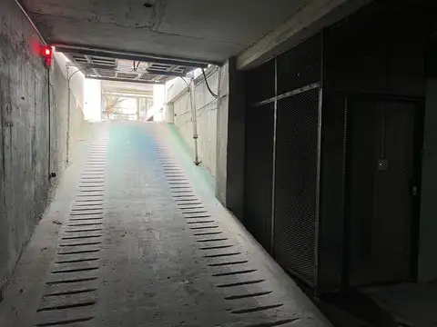 VENTA de Cochera Cubierta | 34 entre 12 y 13 La Plata