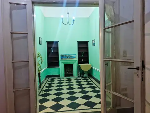 Depto Tipo Casa 4 ambientes con 2 baños