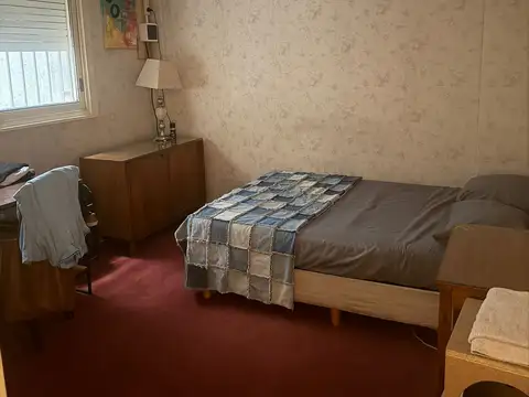 Departamento 6 ambientes con 2 baños