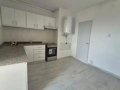 Departamento 6 ambientes con 1 baño