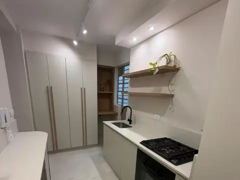 Santa Fe 800, Piso 2°