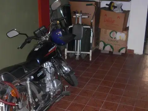 Gorriti   3300