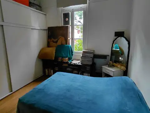 Venta. Casa. 5 Ambientes. Patio.