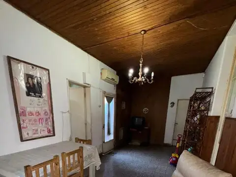 Casa en PH, sobre calle 18 esquina 7