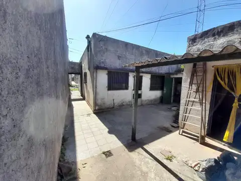 Terreno en Venta en Lanus Este, USD 72.500