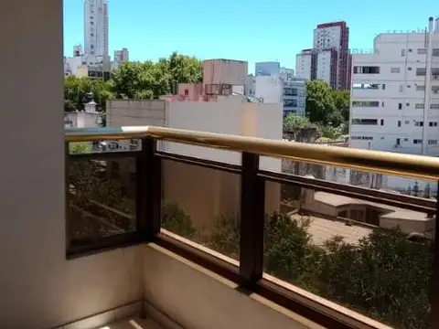 Departamento en Alquiler con 1 cocheras