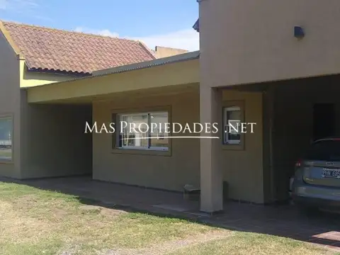 Venta Casa en Campo Daromy 3 Dormitorios San Vicente