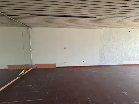 Local en Venta en Ituzaingo, USD 180.000