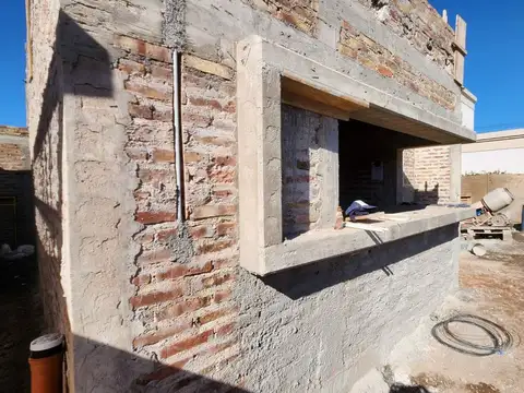 Venta Casa a Estrenar Lomas De Russell