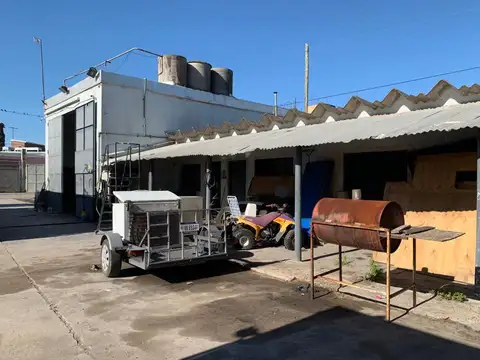 Galpon en Venta 54  mts Fondo