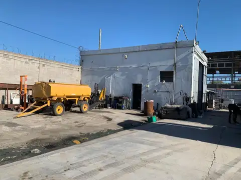 Galpon en Venta 65  mts Frente