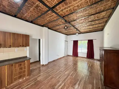 Casa en Alquiler en Ituzaingo, $ 700.000