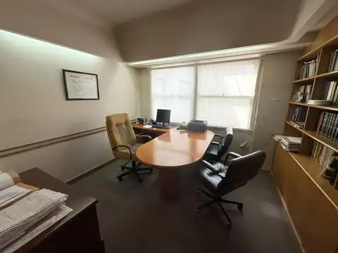 Oficina en Venta en San Nicolás, USD 33.000