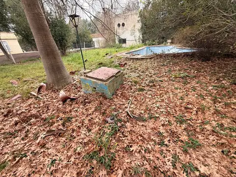 Casa Chalet  en Venta en Barrio Parque Sakura, Exaltación de la Cruz, G.B.A. Zona Norte