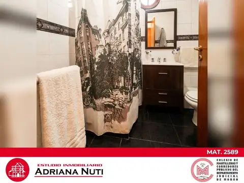 Casa 5 ambientes con 2 baños