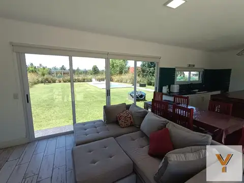 Casa en Venta en Coronel Brandsen, USD 95.000