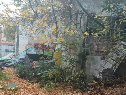 Terreno o lote de 1300 m2 Ballester centro Alquiler SOLO PARA ESTACIONAMIENTO