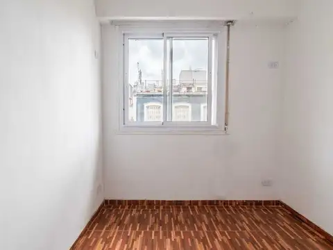 Departamento en Venta en Balvanera, USD 65.000