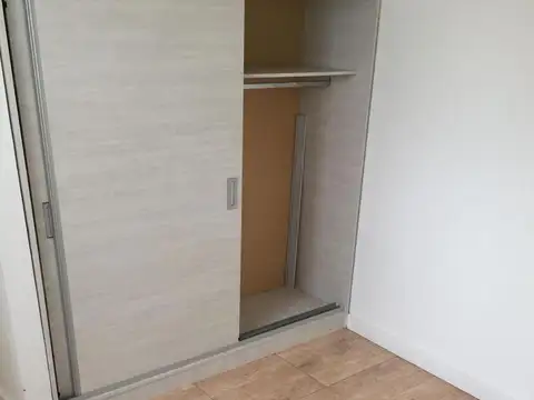 Local en Alquiler en Moron Sur, $ 550.000