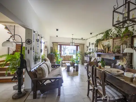 Casa en Alquiler en San Isidro Labrador, USD 2.300