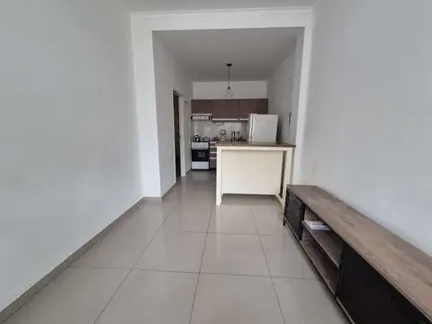 Depto Tipo Casa en Venta en Villa Pueyrredon, USD 95.000