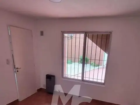 Depto Tipo Casa en Venta en Tigre Centro, USD 195.000