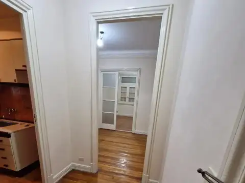 Oficina 3 ambientes con 2 baños