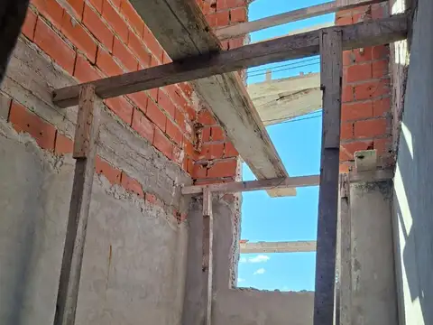 Casa en construcción de Diseño con Amenities