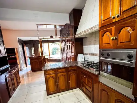 Casa en Venta de 5 dormitorios