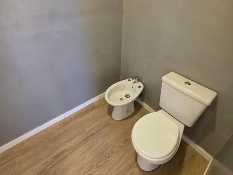 Casa en alquiler en Sarmiento 1175, Funes | 2 dormitorios | A metros de Ruta 9