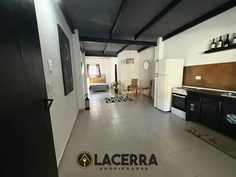 Casa en Venta en Valentin Alsina, USD 185.000