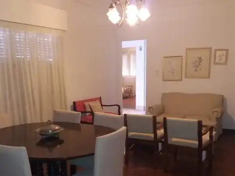 Caseros 700